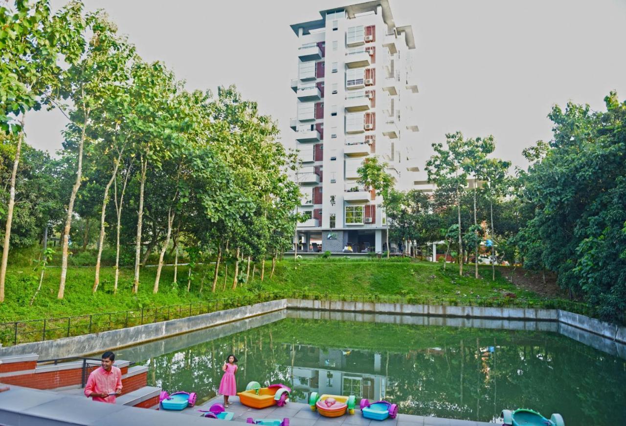 Sarah Resort Gazipur Luaran gambar
