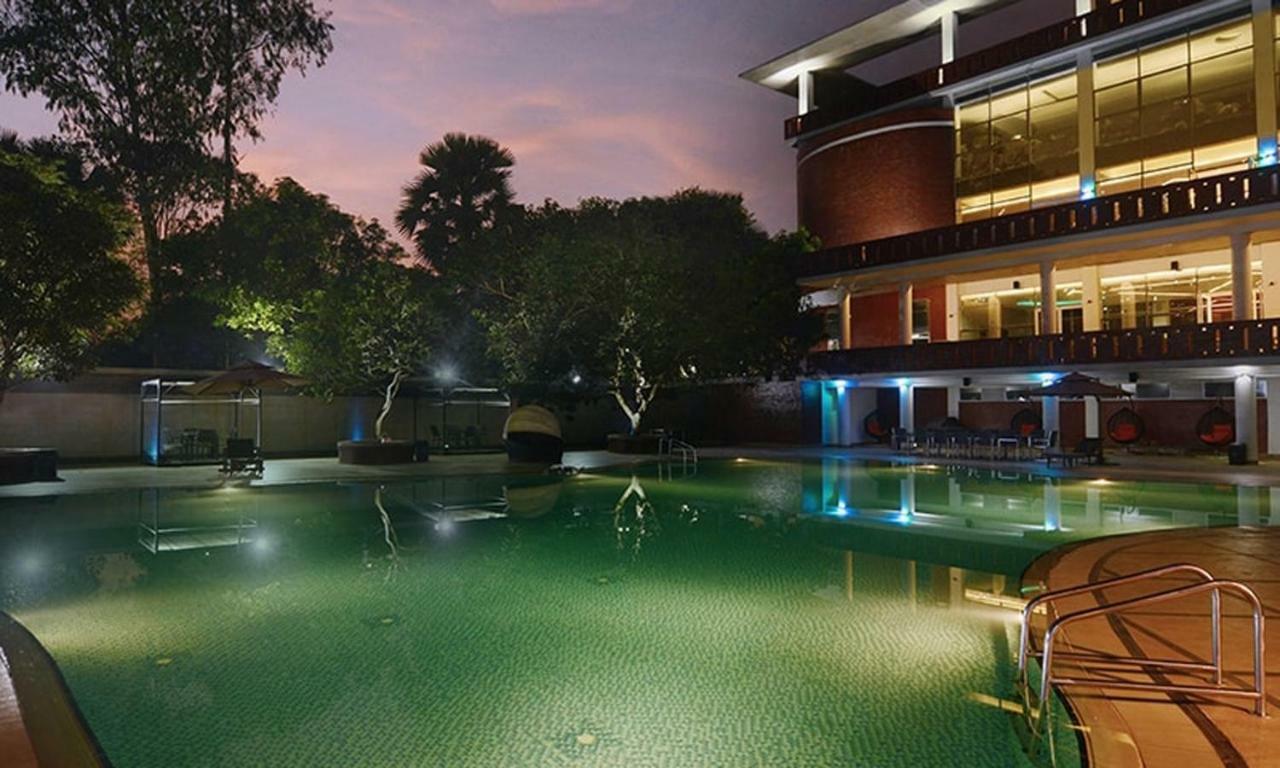 Sarah Resort Gazipur Luaran gambar