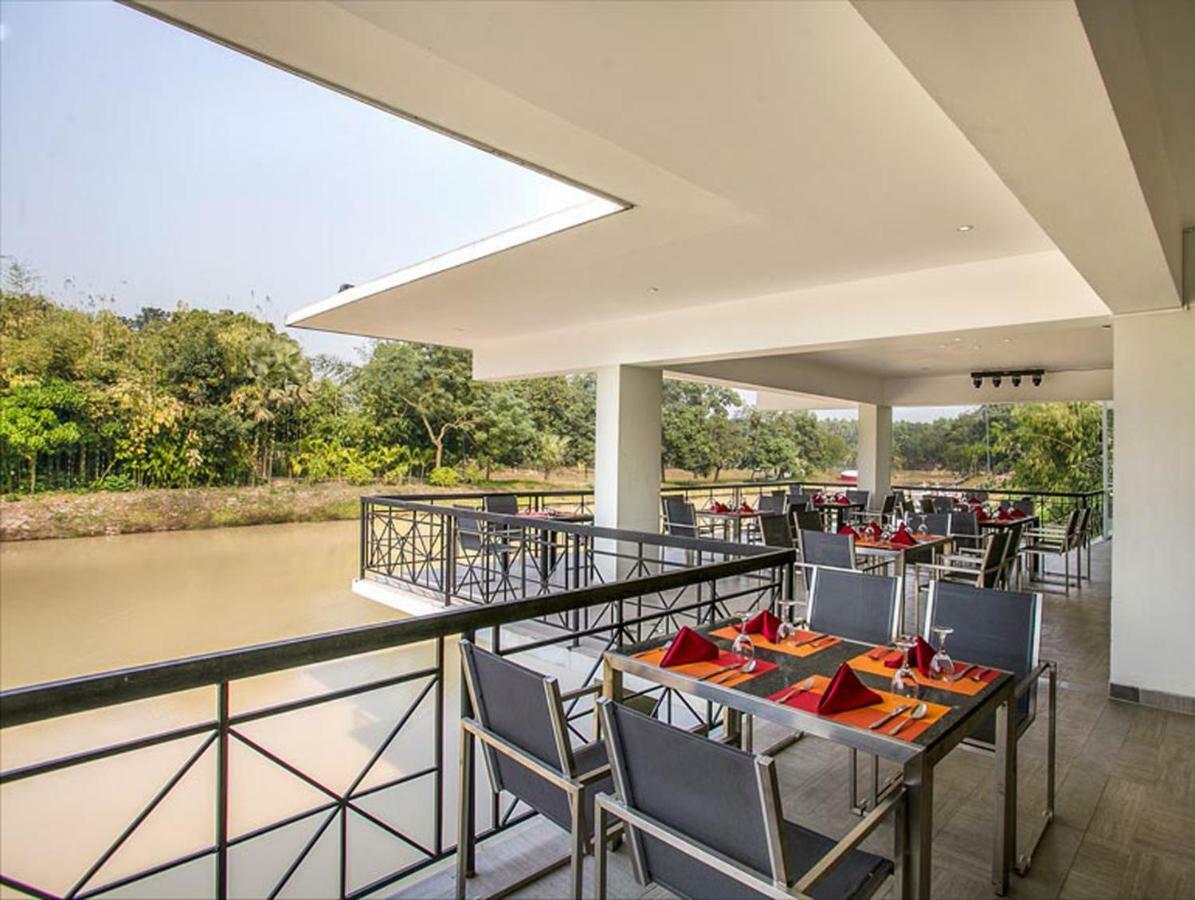 Sarah Resort Gazipur Luaran gambar