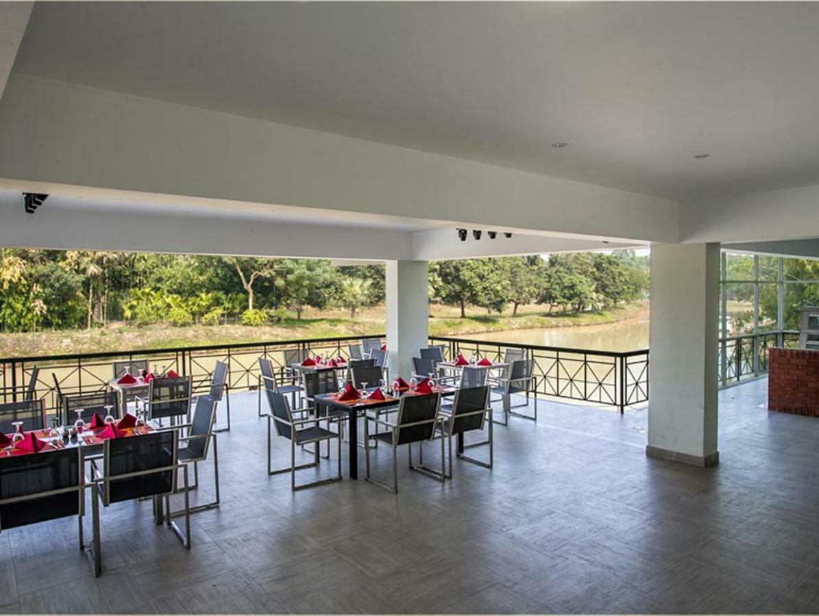 Sarah Resort Gazipur Luaran gambar