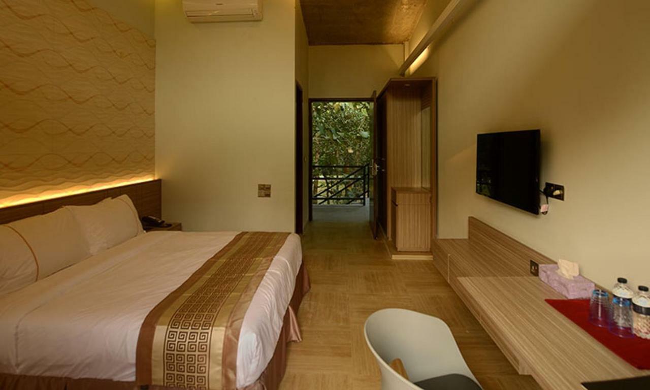 Sarah Resort Gazipur Luaran gambar