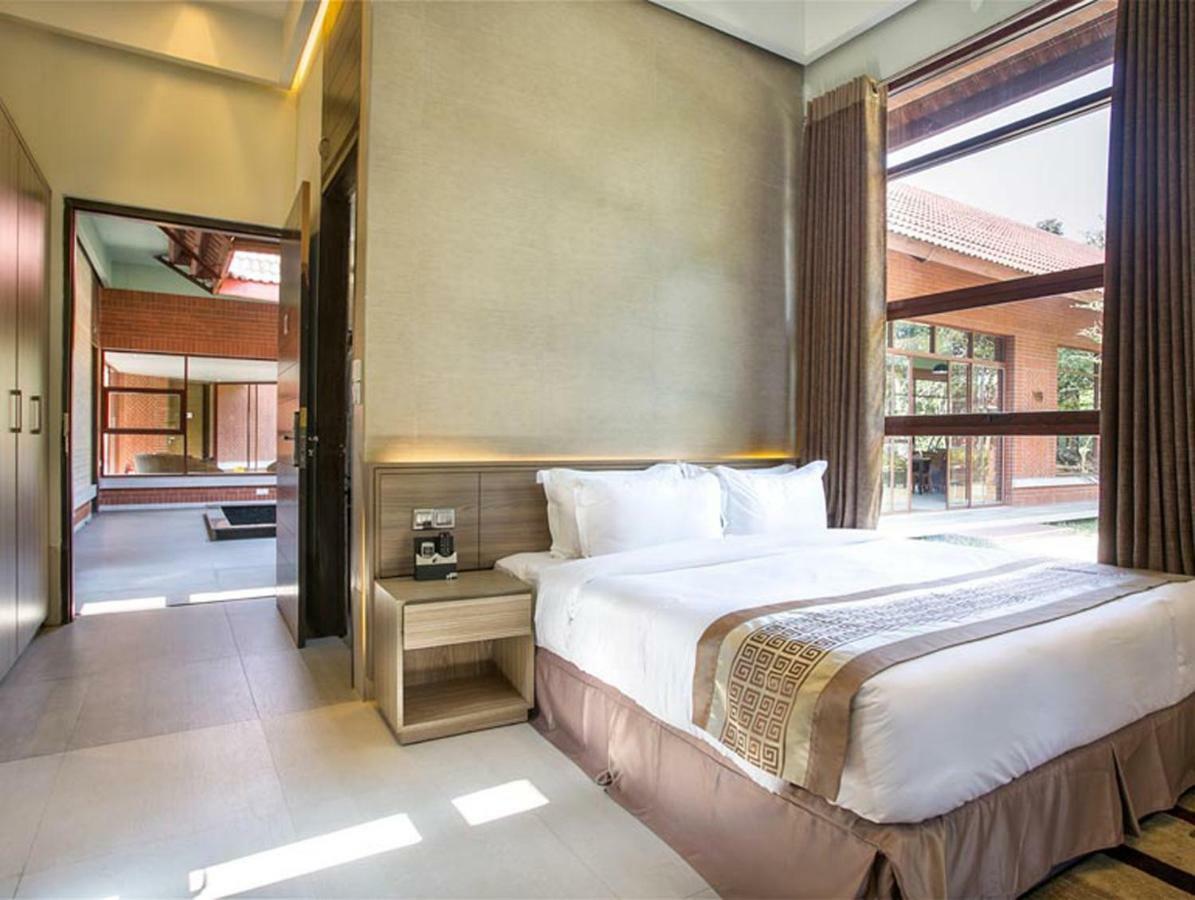 Sarah Resort Gazipur Luaran gambar