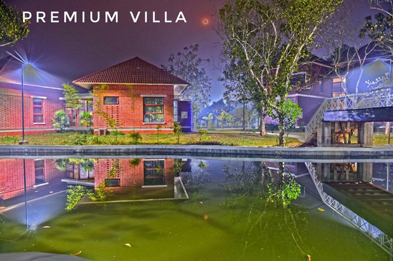 Sarah Resort Gazipur Luaran gambar